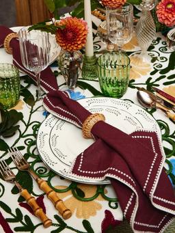 Green rattan flower placemats, set of 4 Interiors Maison Margaux    - Collagerie