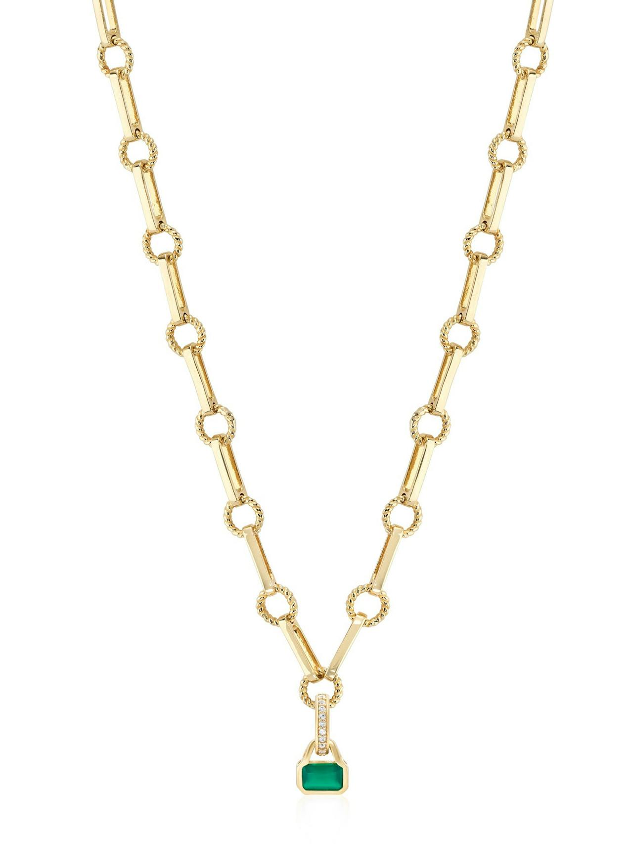 Gold twisted link vintage chain necklace Pendant V by Laura Vann    - Collagerie