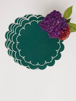 Poppy forest green placemat, set of 4 interiors Maison Margaux    - Collagerie