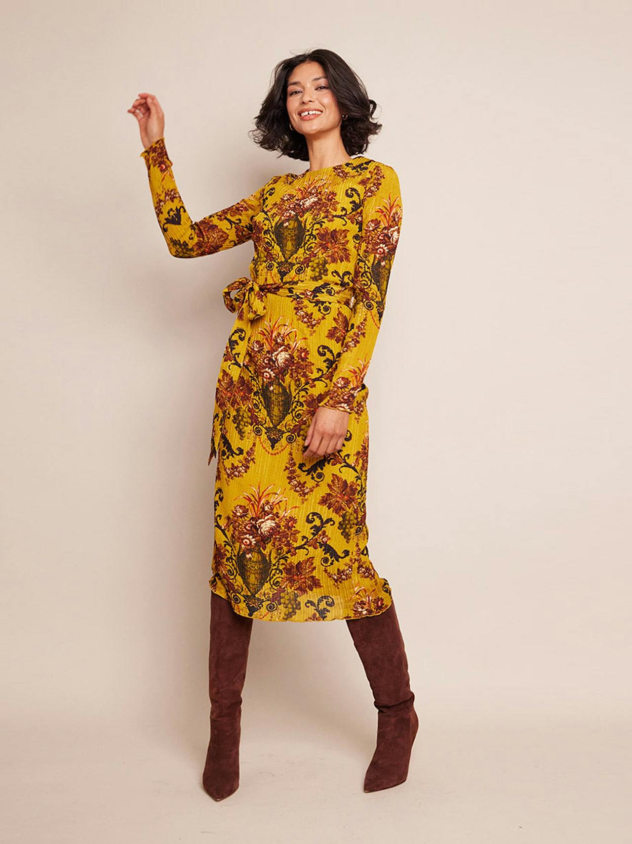 Dusty gold fleur Pepper dress Dresses Cara Cara    - Collagerie