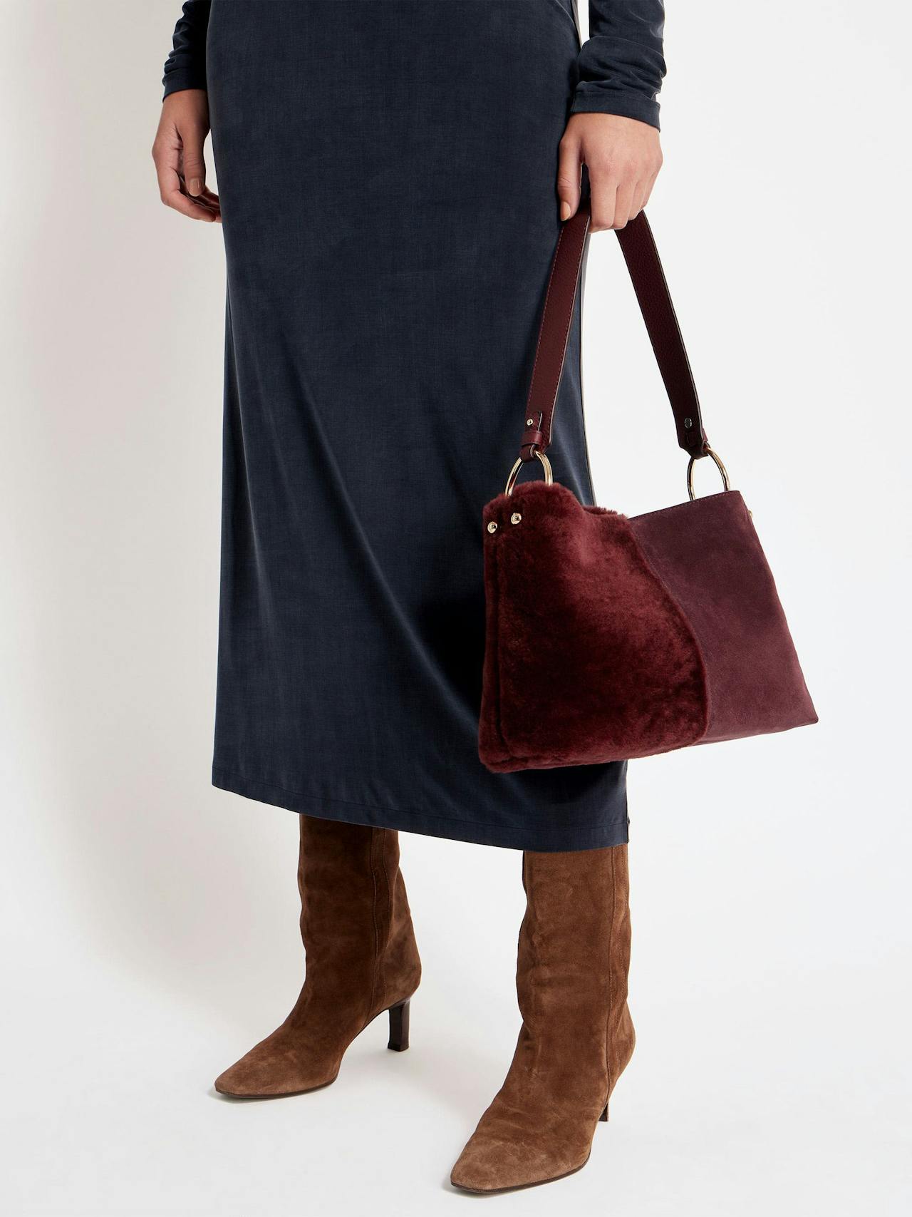 Oxblood shearling Lana hobo bucket bag Lana Hobo Strathberry    - Collagerie