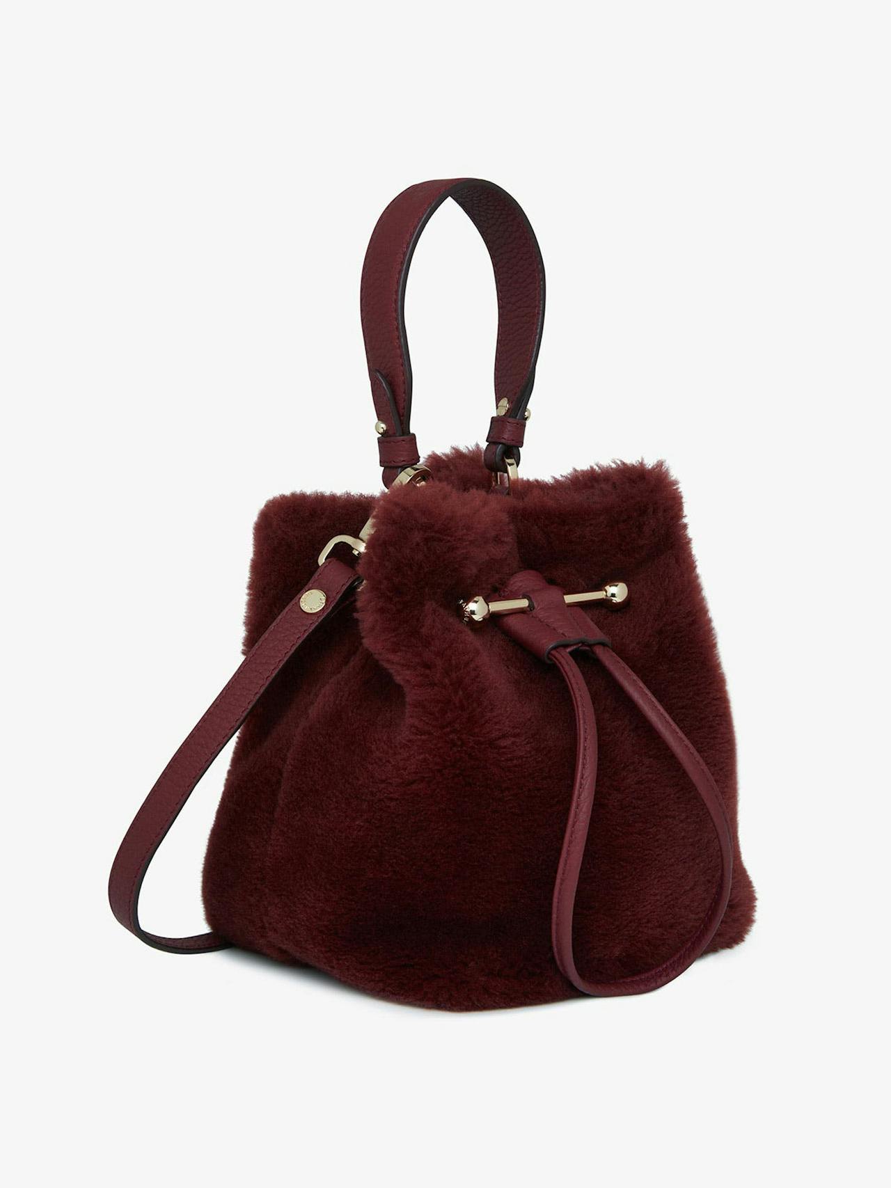 Oxblood shearling Osette bucket bag Osette Strathberry    - Collagerie