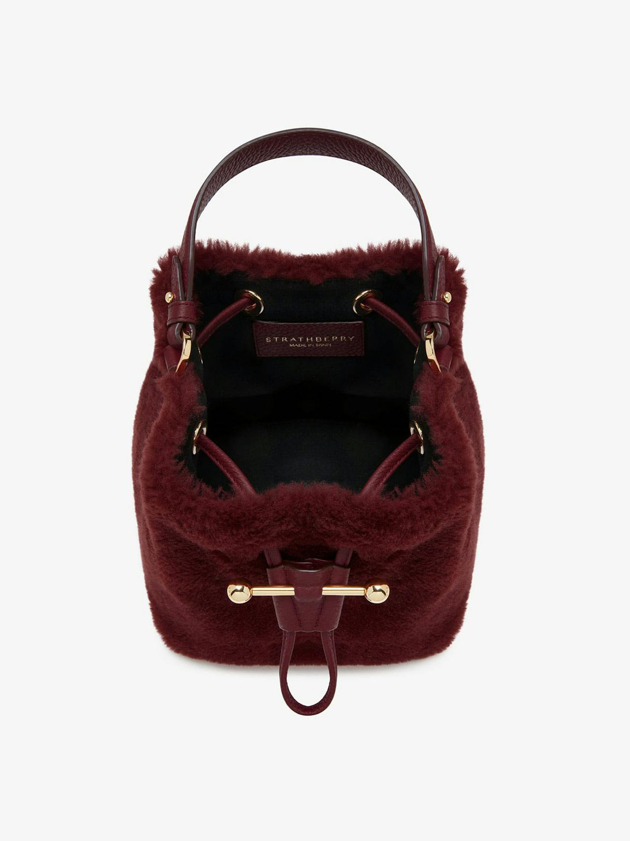 Oxblood shearling Osette bucket bag Osette Strathberry    - Collagerie