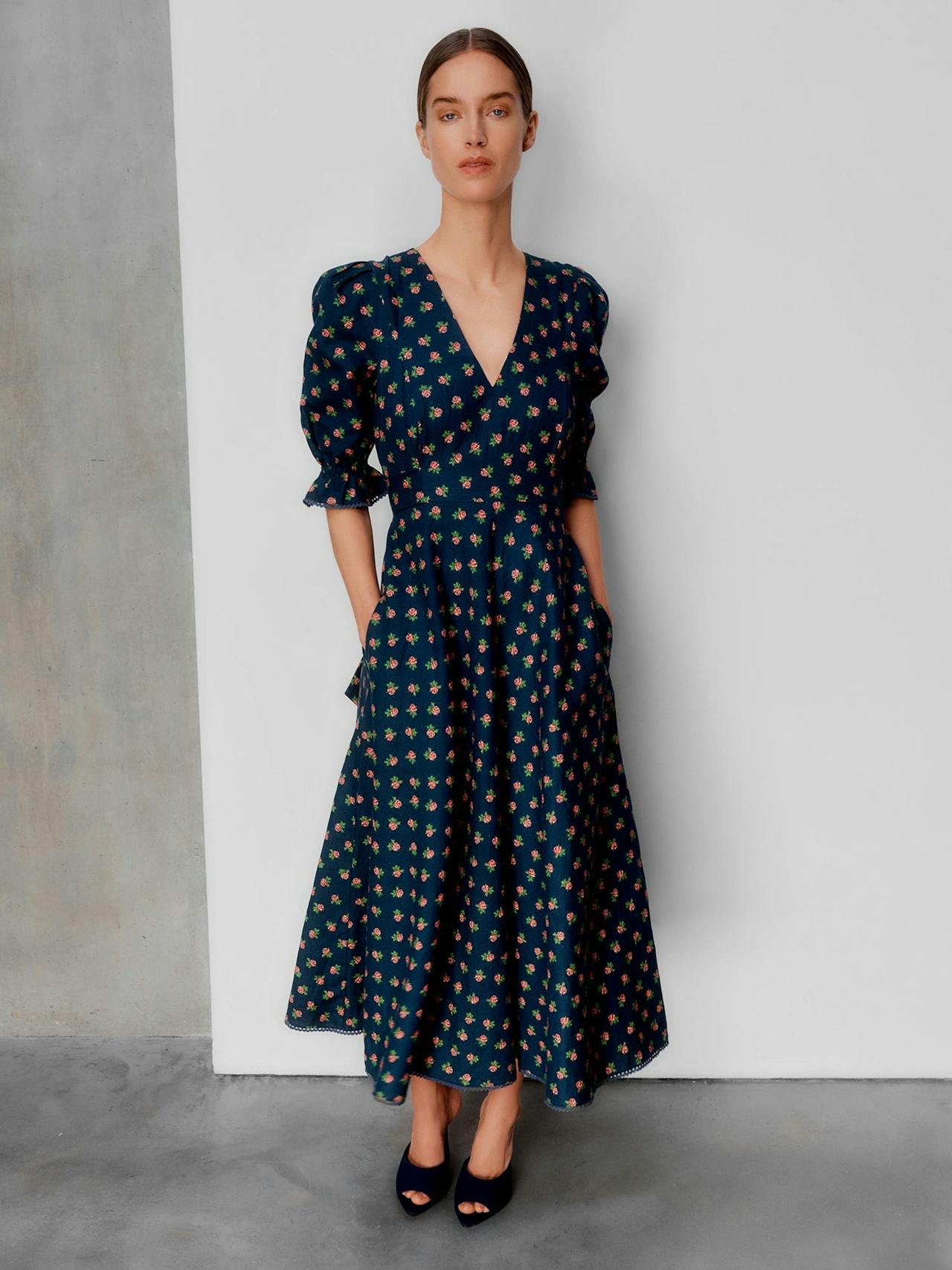 Navy Flora bud dress DRESSES Beulah London    - Collagerie