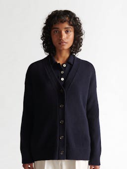 Navy Geelong wool Maura v-neck cardigan Clothing &Daughter    - Collagerie