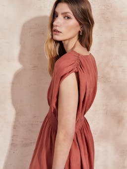 Sofia brick linen dress Dresses Mondo Corsini    - Collagerie