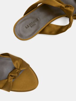 Green satin knot flats Footwear Le Monde Beryl    - Collagerie