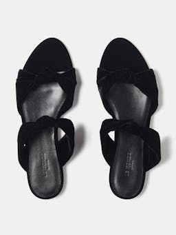 Black velvet knot flat sandals Footwear Le Monde Beryl    - Collagerie