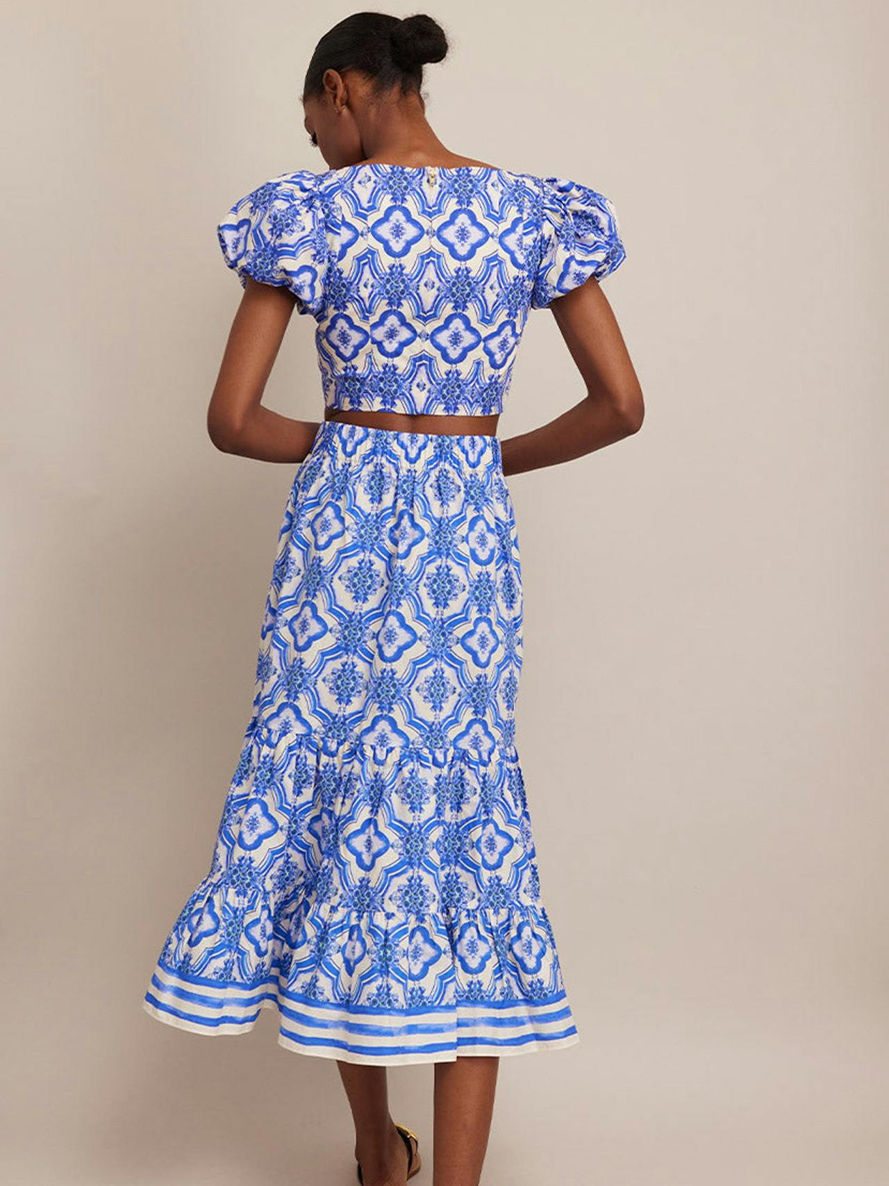 Chase skirt in Belle Tile Blue Skirts Cara Cara    - Collagerie