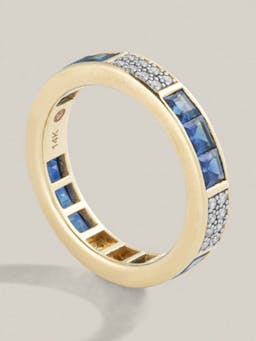 The Lucky One blue sapphire ring RING Lucy Delius    - Collagerie