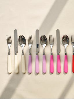 Pink cutlery in stainless steel  Domenica Marland    - Collagerie