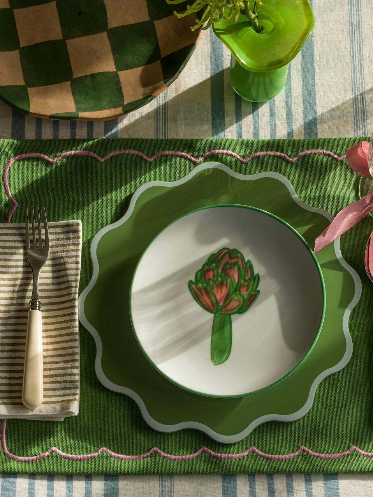 Wiggle placemat in white and green  Domenica Marland    - Collagerie