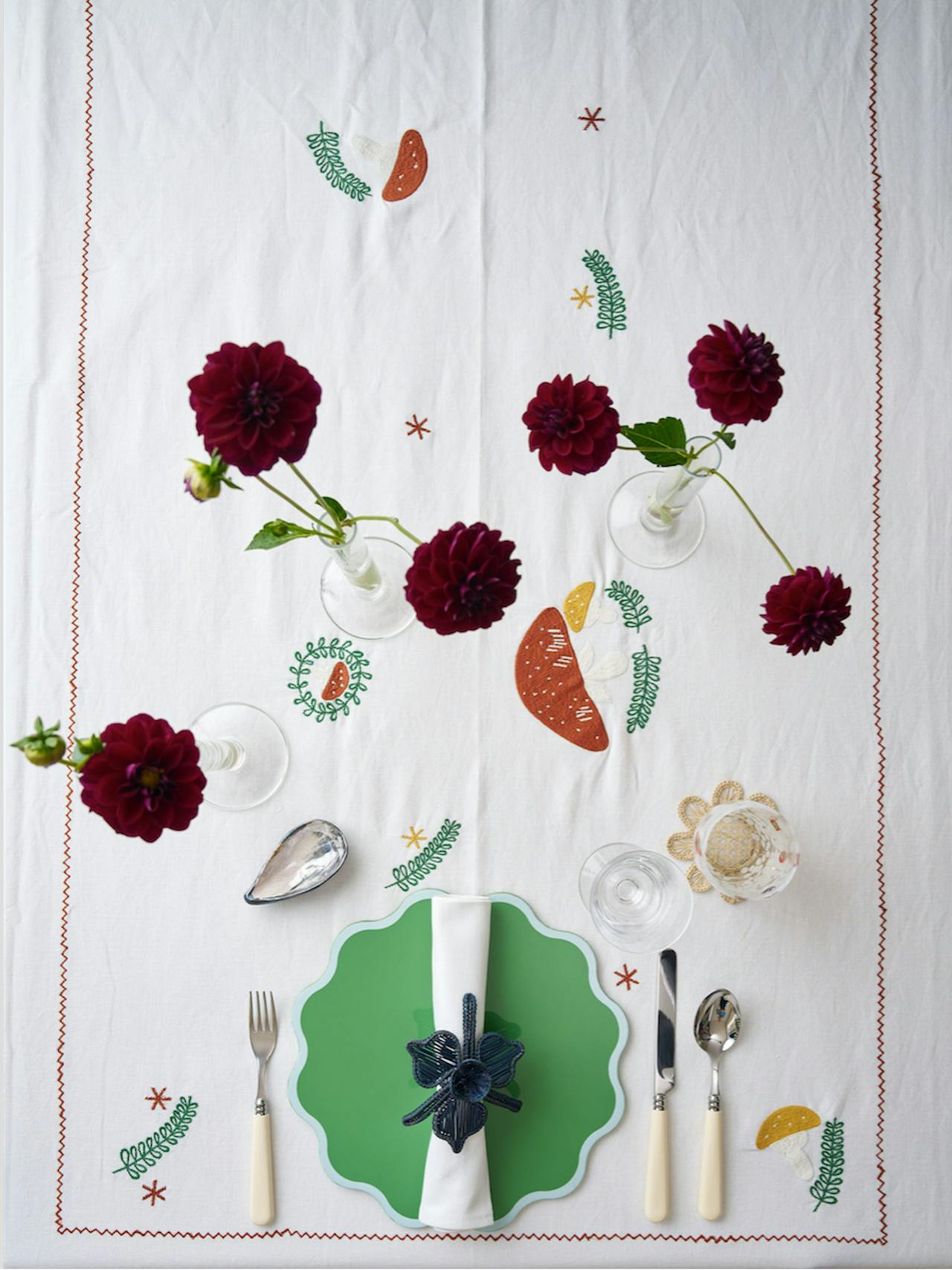 Wiggle placemat in white and green  Domenica Marland    - Collagerie