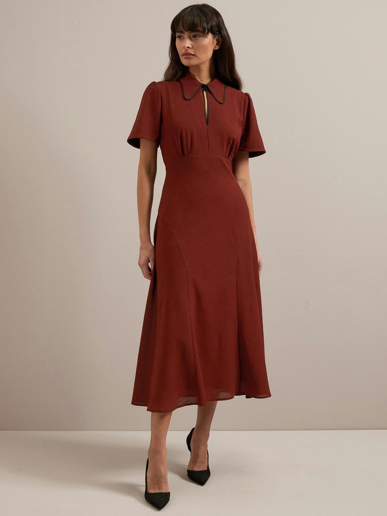 Dark red Reya techni voile midi dress Dress Cefinn    - Collagerie