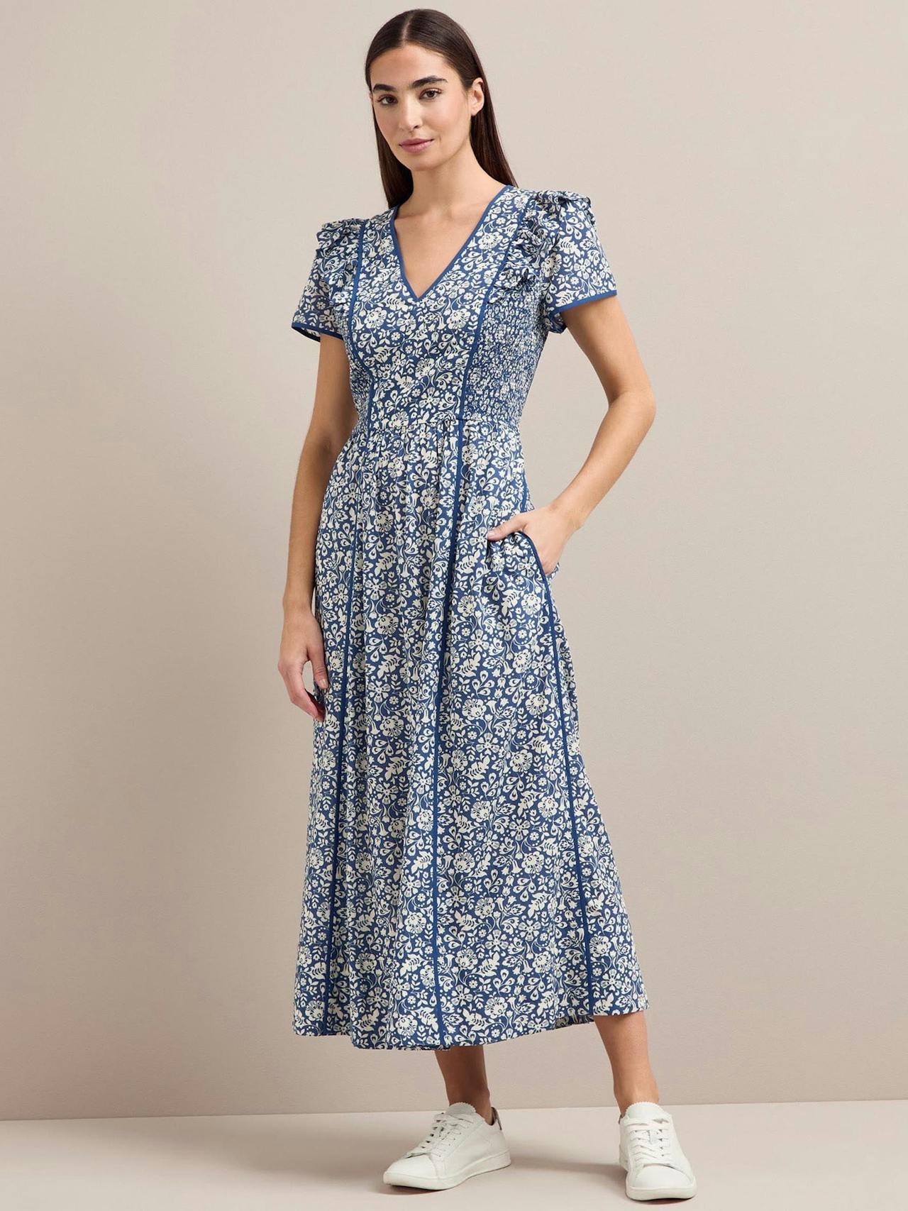 Blue mono floral print Maeve cotton blend maxi dress Dress Cefinn    - Collagerie