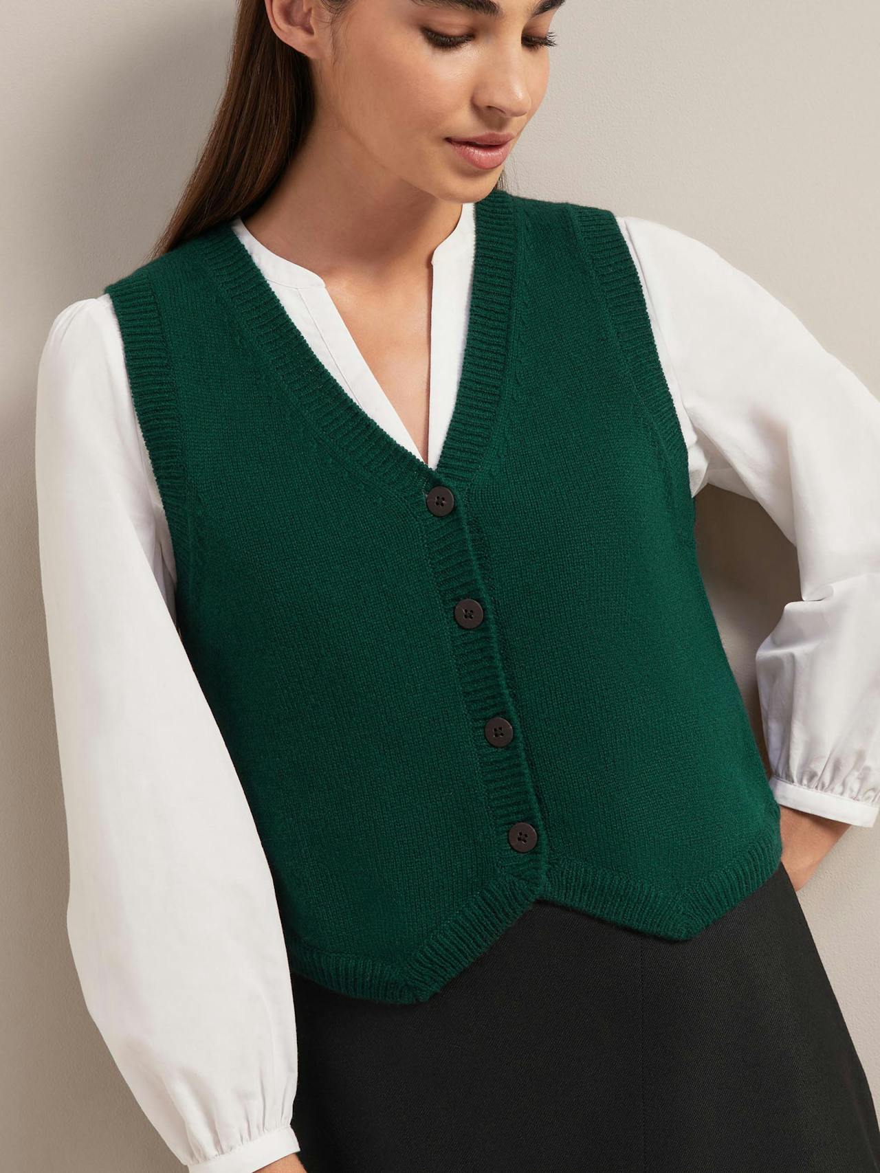 Dark green Wesley cashmere blend v neck waistcoat Knit Cefinn    - Collagerie