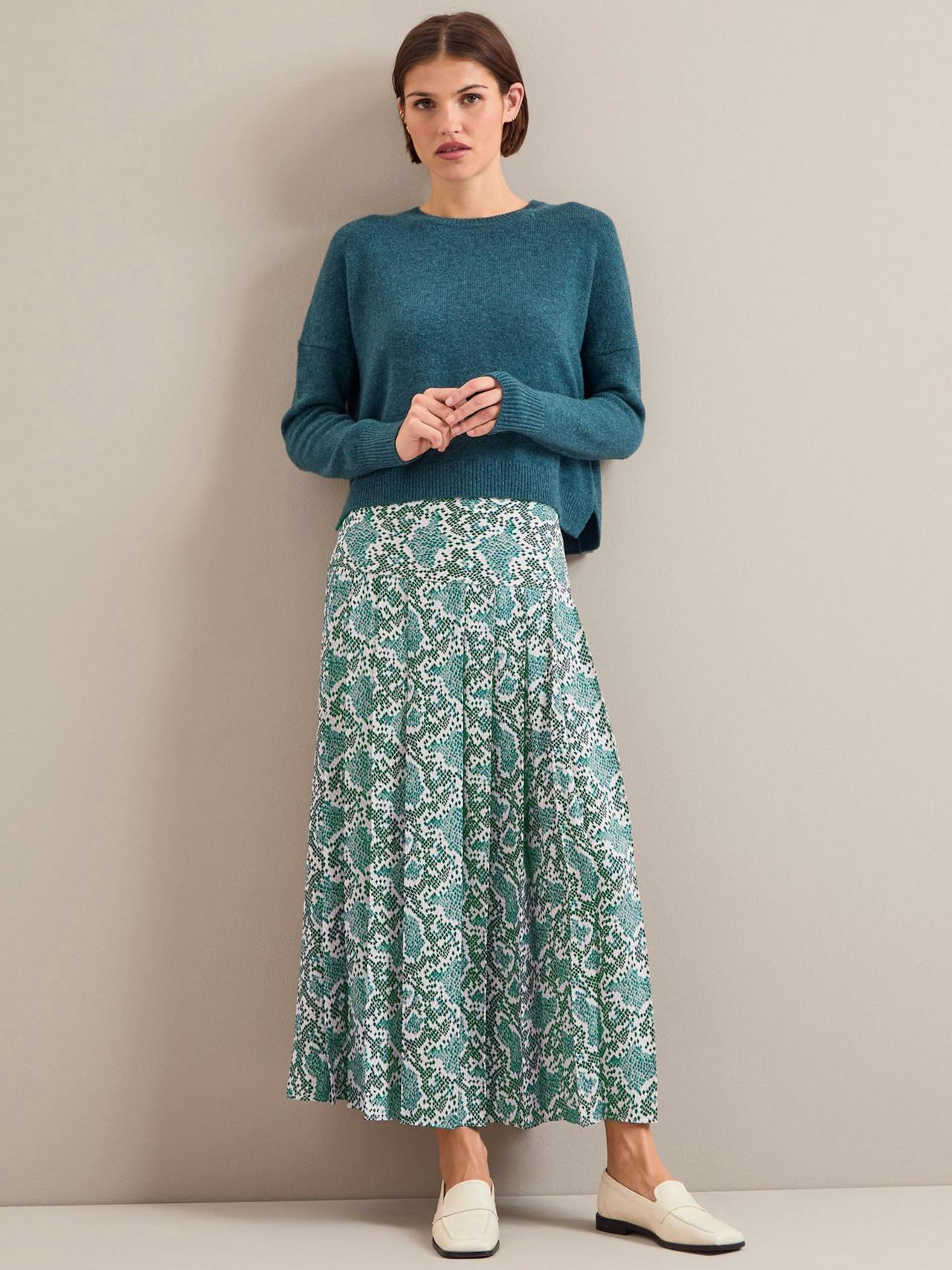 Green snakeskin print Sienna maxi skirt Skirt Cefinn    - Collagerie