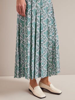 Green snakeskin print Sienna maxi skirt Skirt Cefinn    - Collagerie