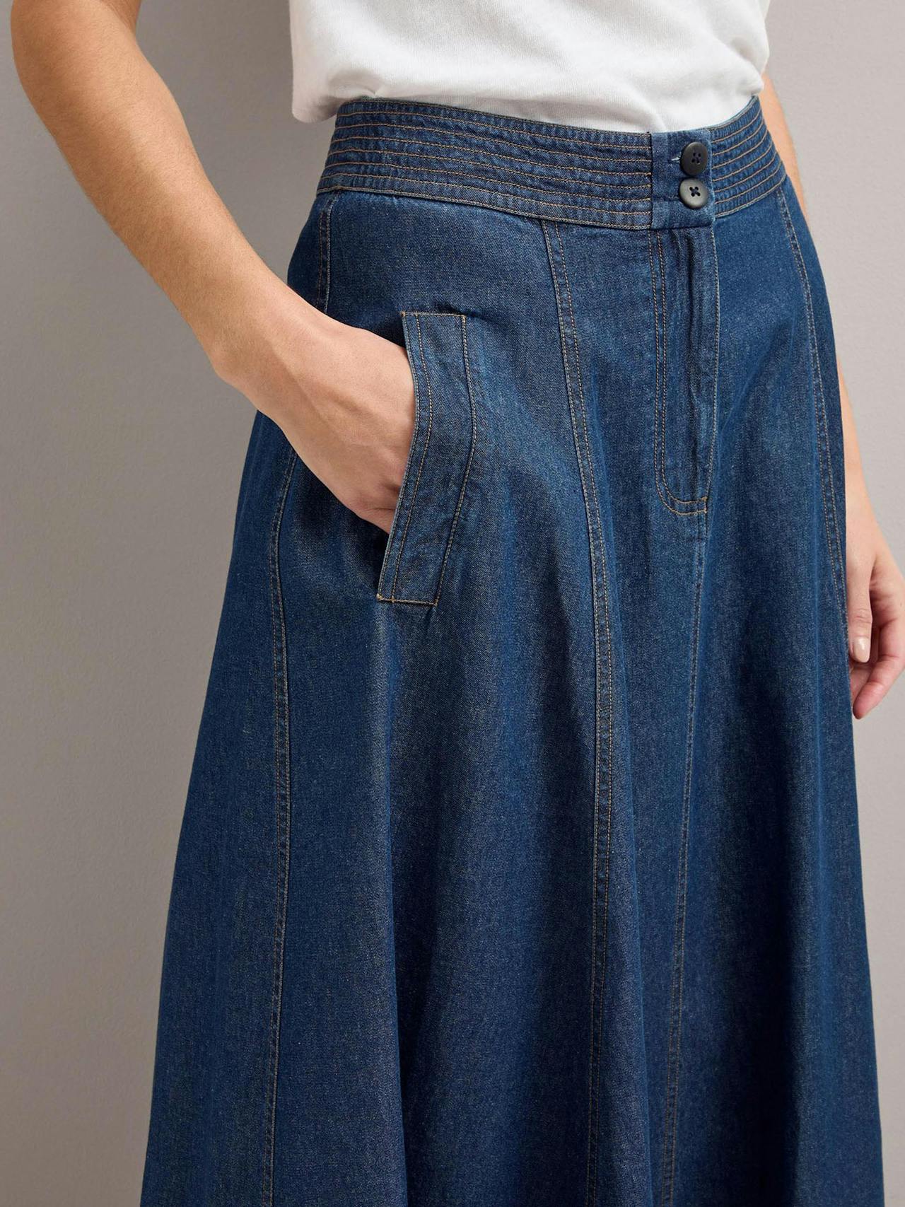 Dark blue Salomi denim maxi skirt Skirt Cefinn    - Collagerie