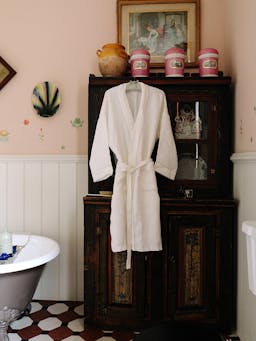 Ivory white waffle Liège robe with parma grey hemstitch Bathroom Linen Volga Linen    - Collagerie