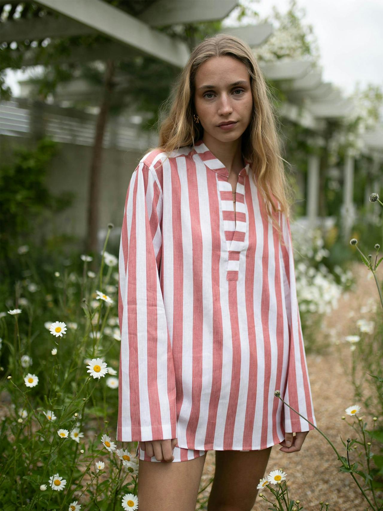 Ada: Weave, Strawberry stripe shirt Shirts With Nothing Underneath    - Collagerie