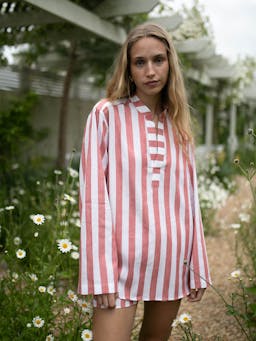 Ada: Weave, Strawberry stripe shirt Shirts With Nothing Underneath    - Collagerie