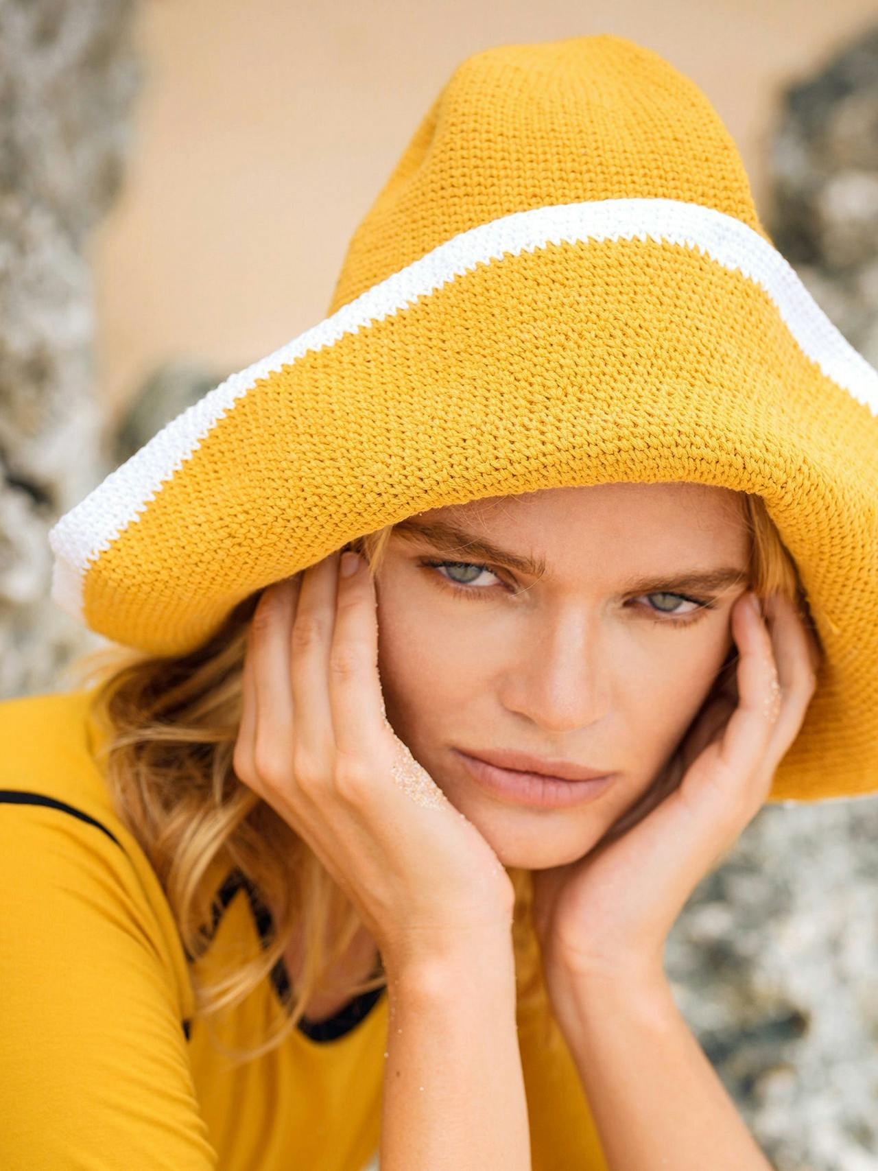 Bloom line crochet sun hat in canary yellow Hats BrunnaCo    - Collagerie