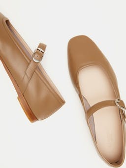 Taupe leather ballet Mary Jane flats Footwear Le Monde Beryl    - Collagerie