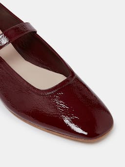 Oxblood patent leather Mary Jane ballet flats Footwear Le Monde Beryl    - Collagerie