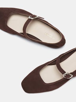 Chocolate suede ballet Mary Jane flats Shoes Le Monde Beryl    - Collagerie