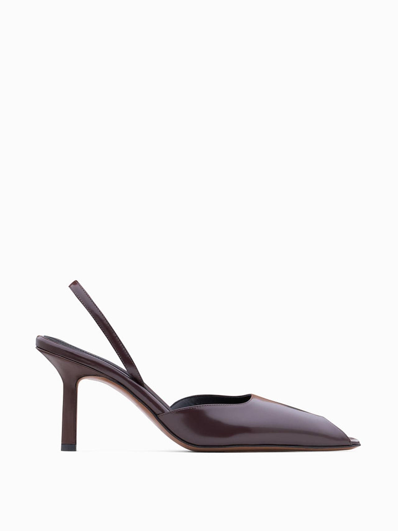 Dark chocolate Dracu peep toe pumps