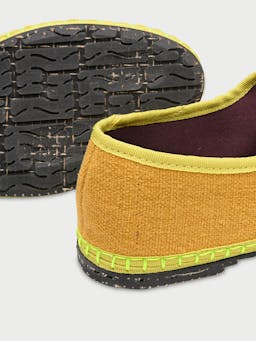 Mustard Ebenezer Mary Jane flats Mary Jane Flabelus    - Collagerie