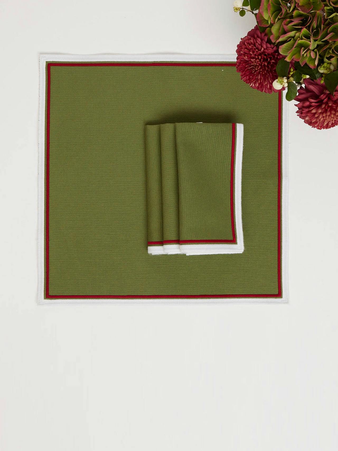 Festive green napkins, set of 4