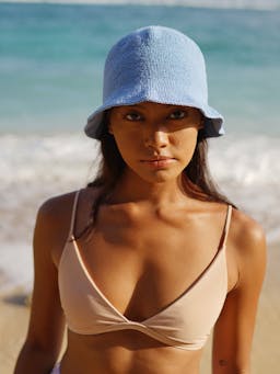 Florette crochet bucket hat in periwinkle blue Crochet Hats BrunnaCo    - Collagerie