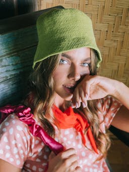 Florette crochet bucket hat in lime green Crochet hats BrunnaCo    - Collagerie