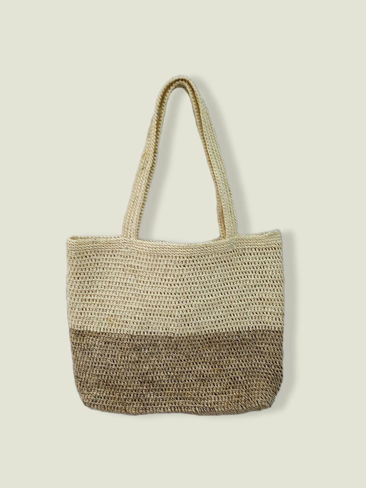 Fique woven tote