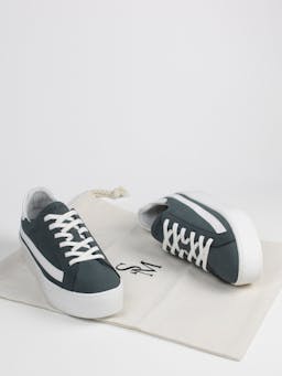 Limited Editions: The Gaia trainers Trainers > Sneakers > Shoes Sans Matin    - Collagerie