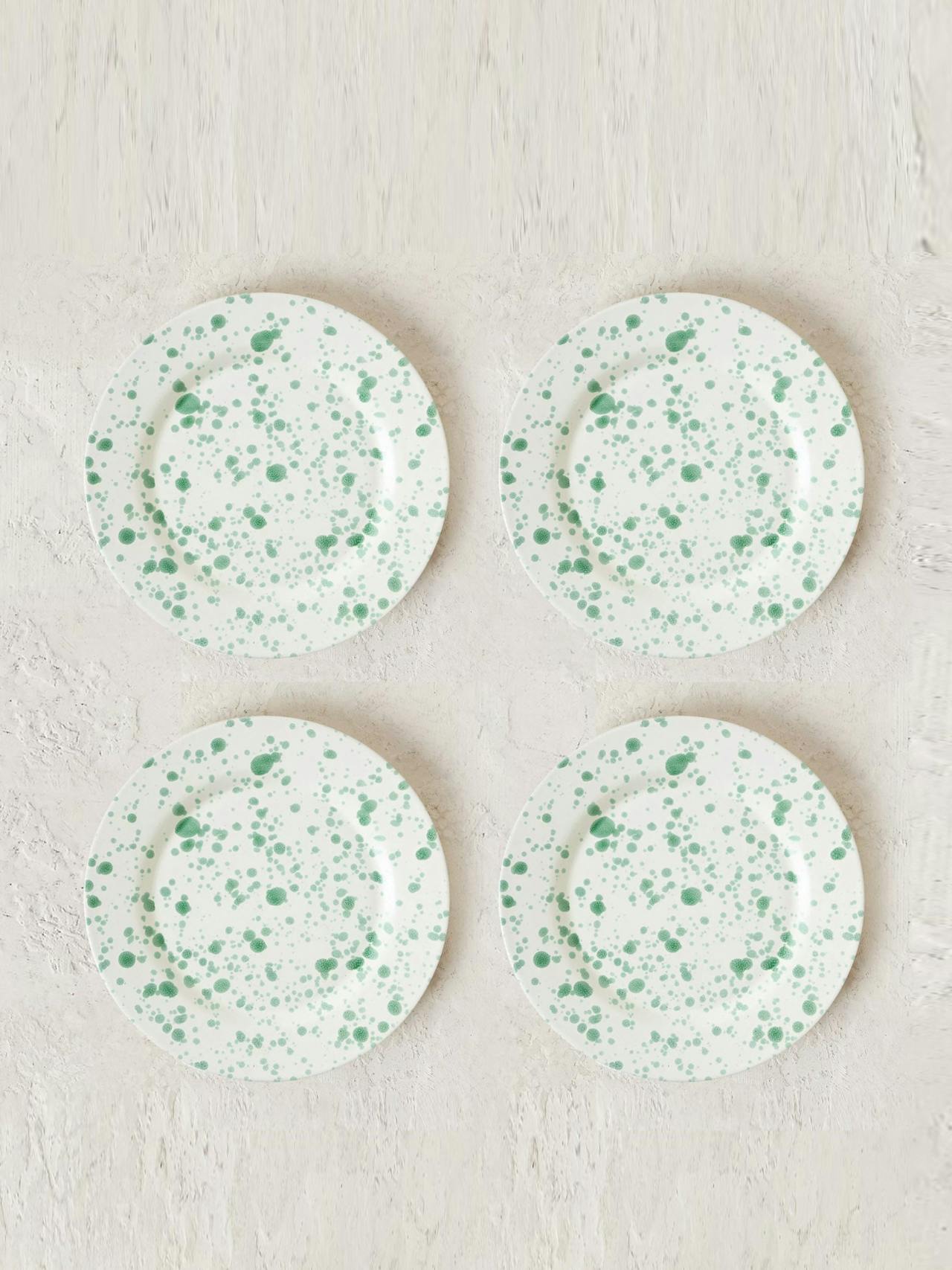Pistachio plates, set of 4