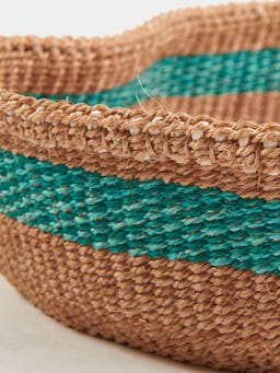 Sisal bread basket in blush 1 Basket Hadeda    - Collagerie