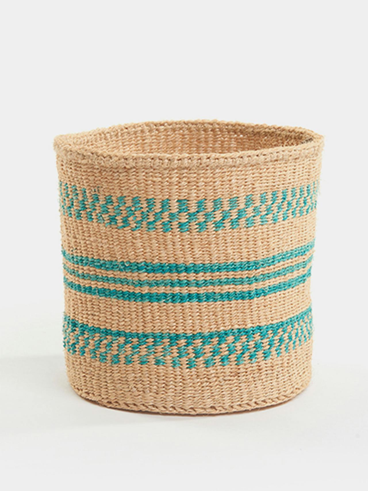 Small practical weave basket, 2