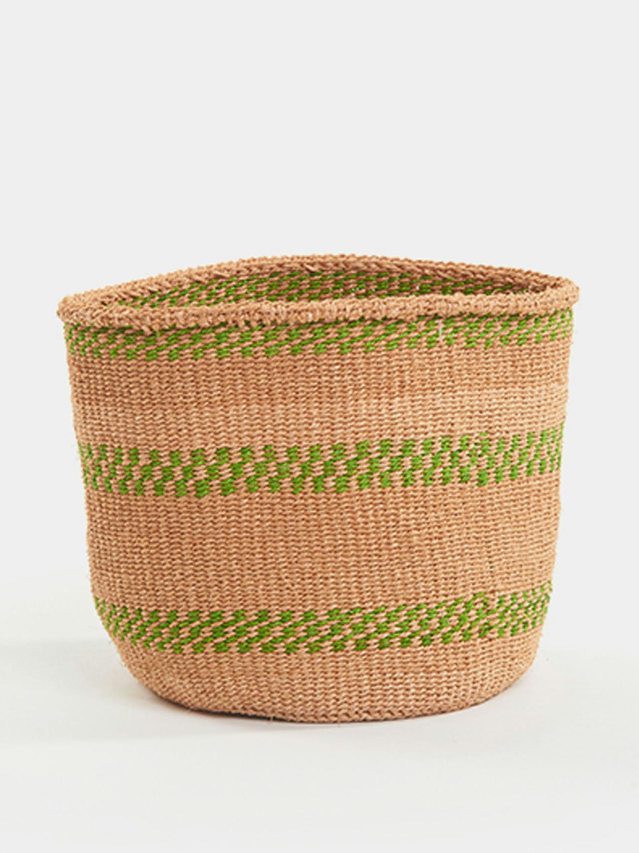 Small practical weave basket, 3