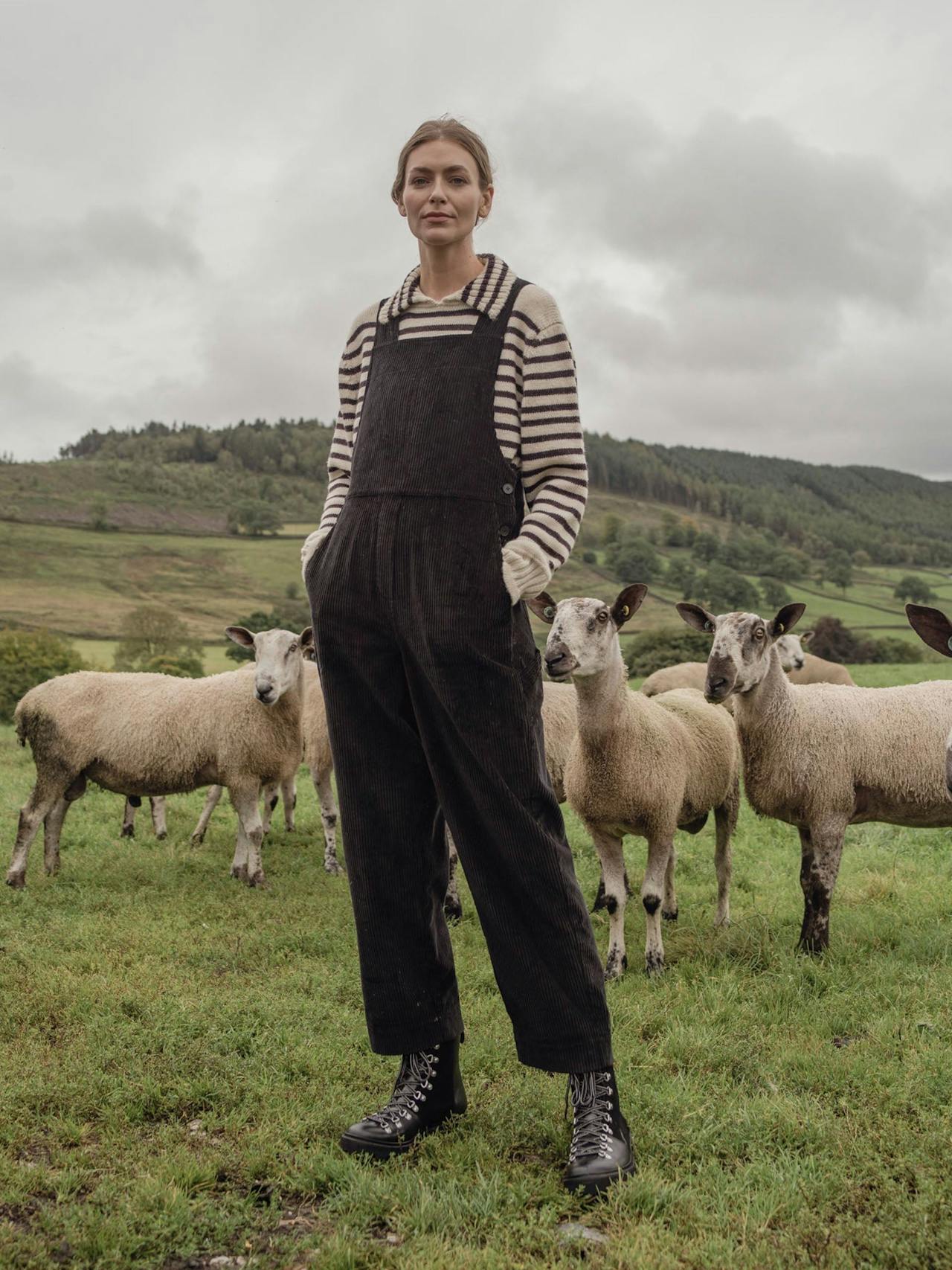 Ecru and anthracite stripe wool Ingleton jumper Clothing Herd    - Collagerie