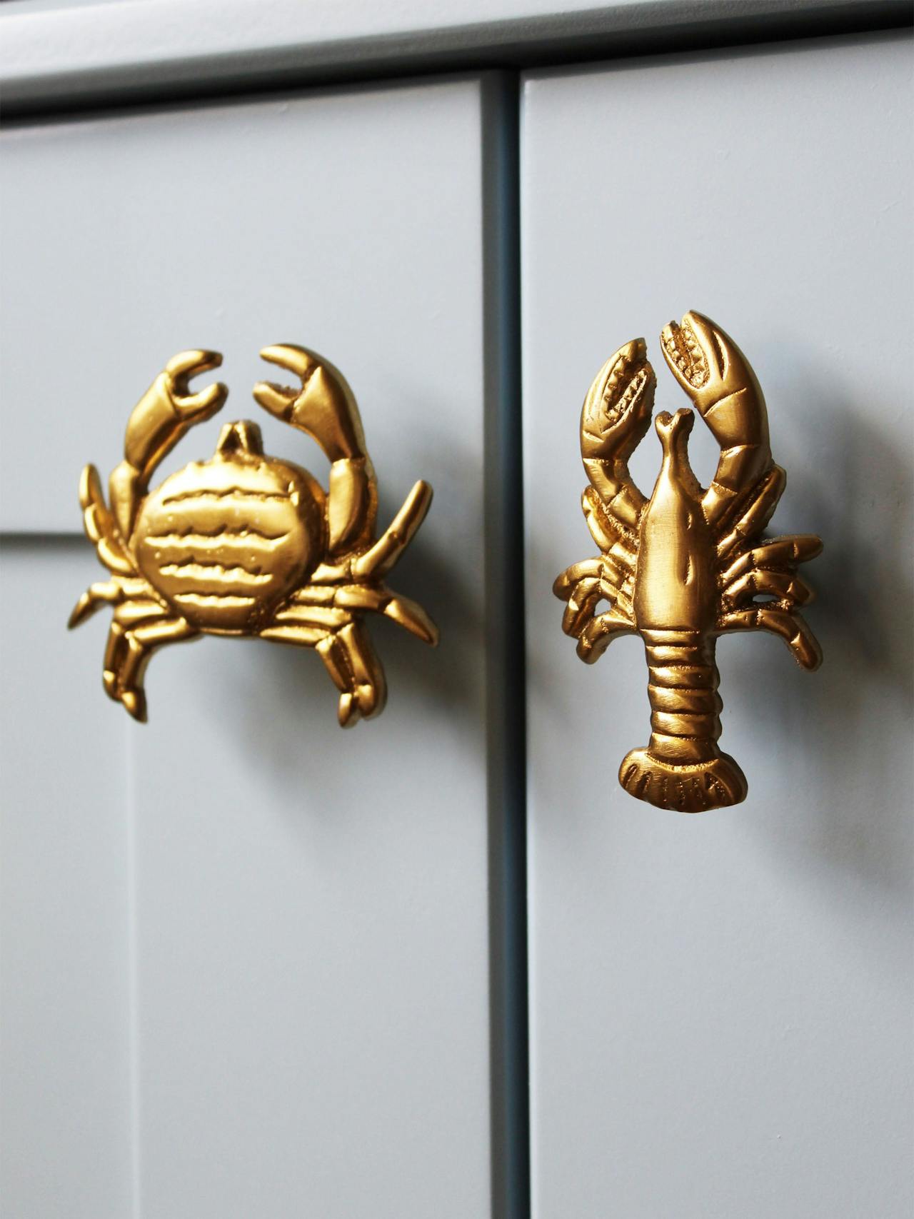 Lobster knob brass Hardware Amuse La Bouche    - Collagerie