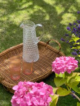 Tall hobnail jug Glassware Sharland England    - Collagerie