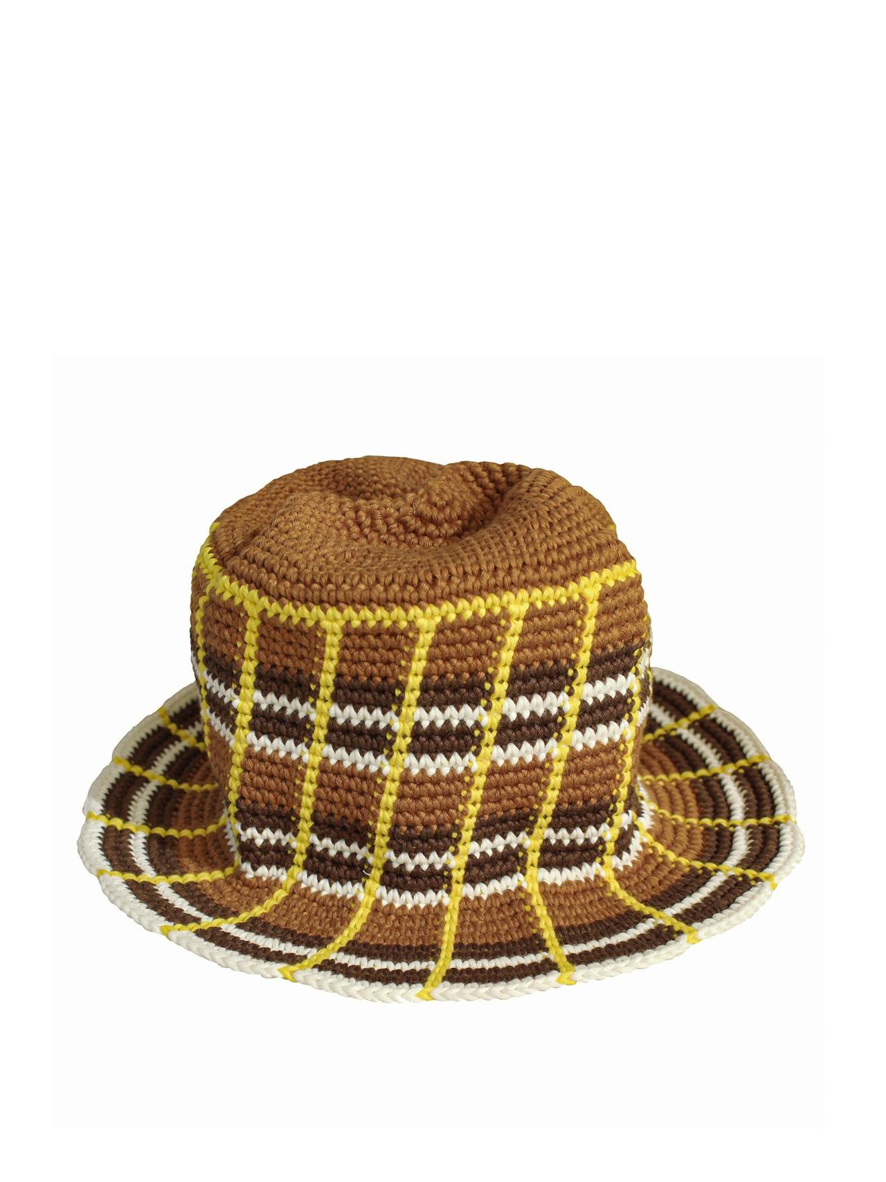 Island tanning plaid crochet hat