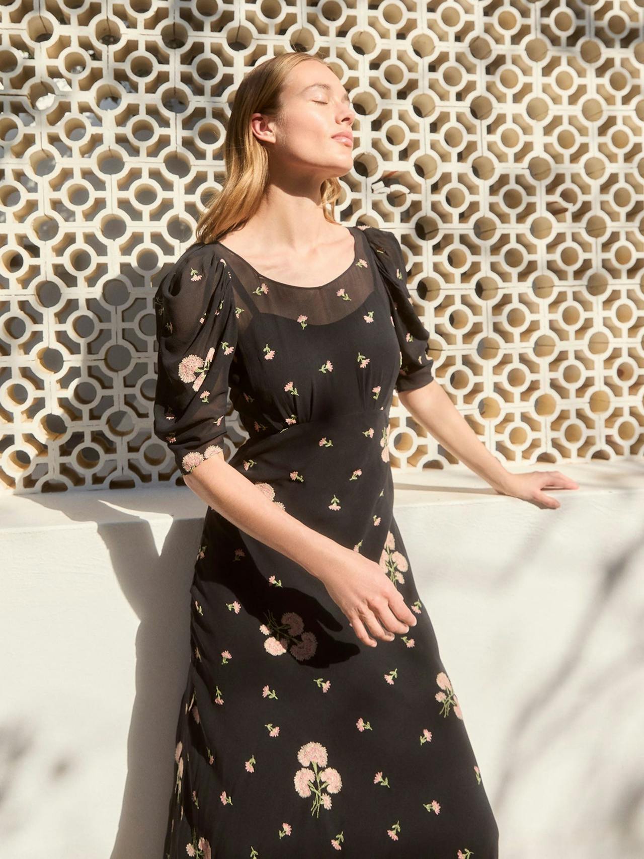 Paloma dandelion embroidery dress DRESSES Beulah London    - Collagerie