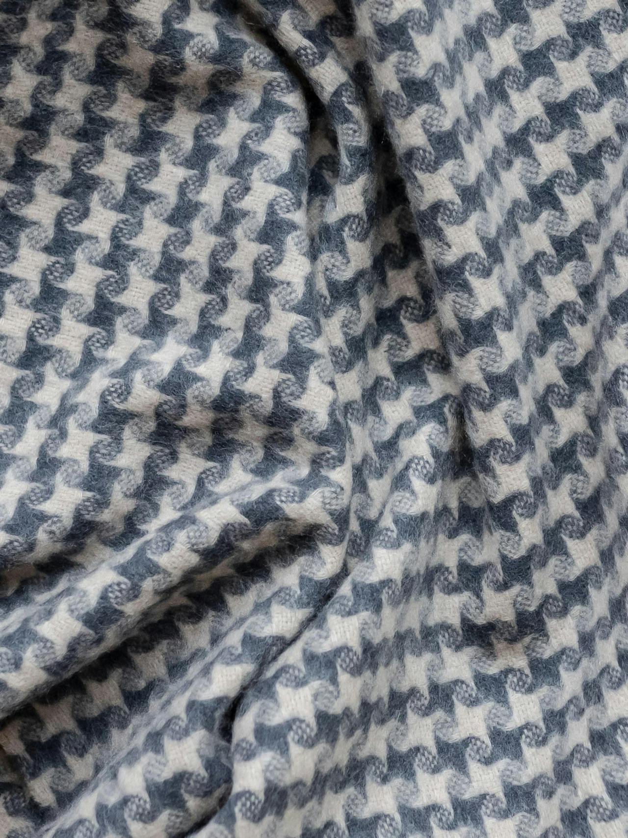 Cashmere blanket in charcoal star houndstooth Home > Blankets > Cashmere Blankets > Large TBCo    - Collagerie