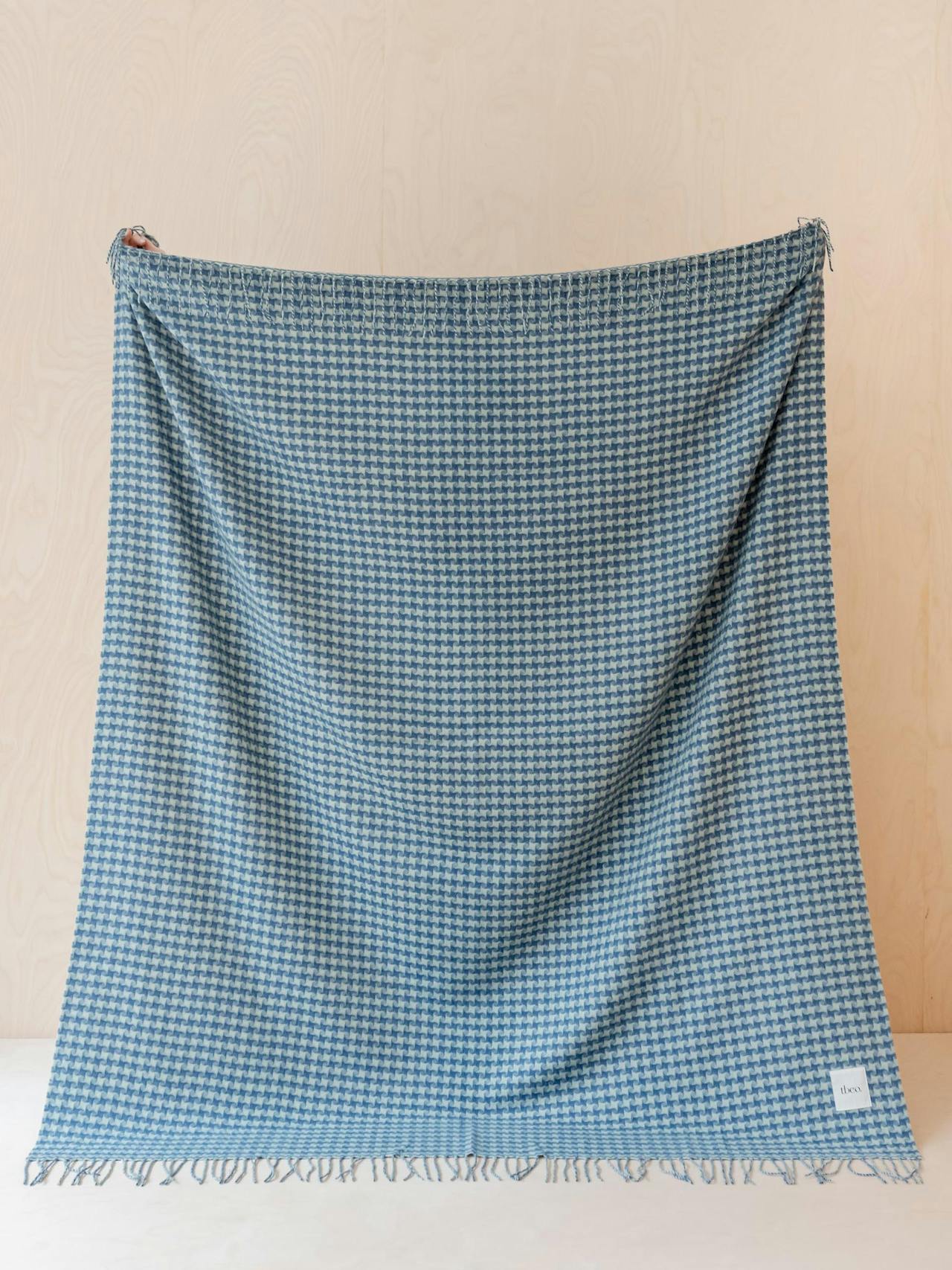 Cashmere blanket in green star houndstooth Home > Blankets > Cashmere Blankets > Large TBCo    - Collagerie