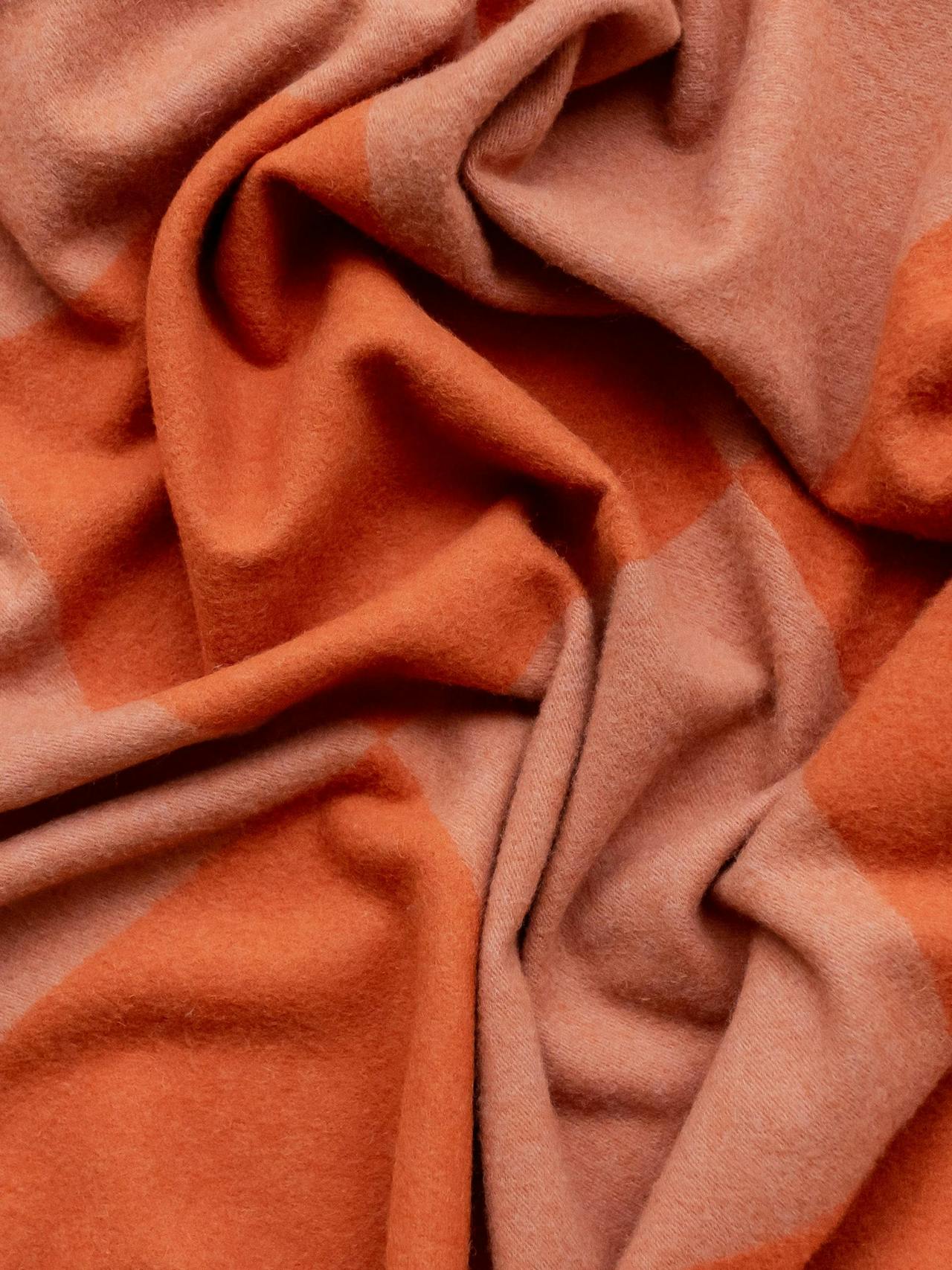 Cashmere and merino blanket in apricot checkerboard Home > Blankets > Cashmere Blankets > Large TBCo    - Collagerie