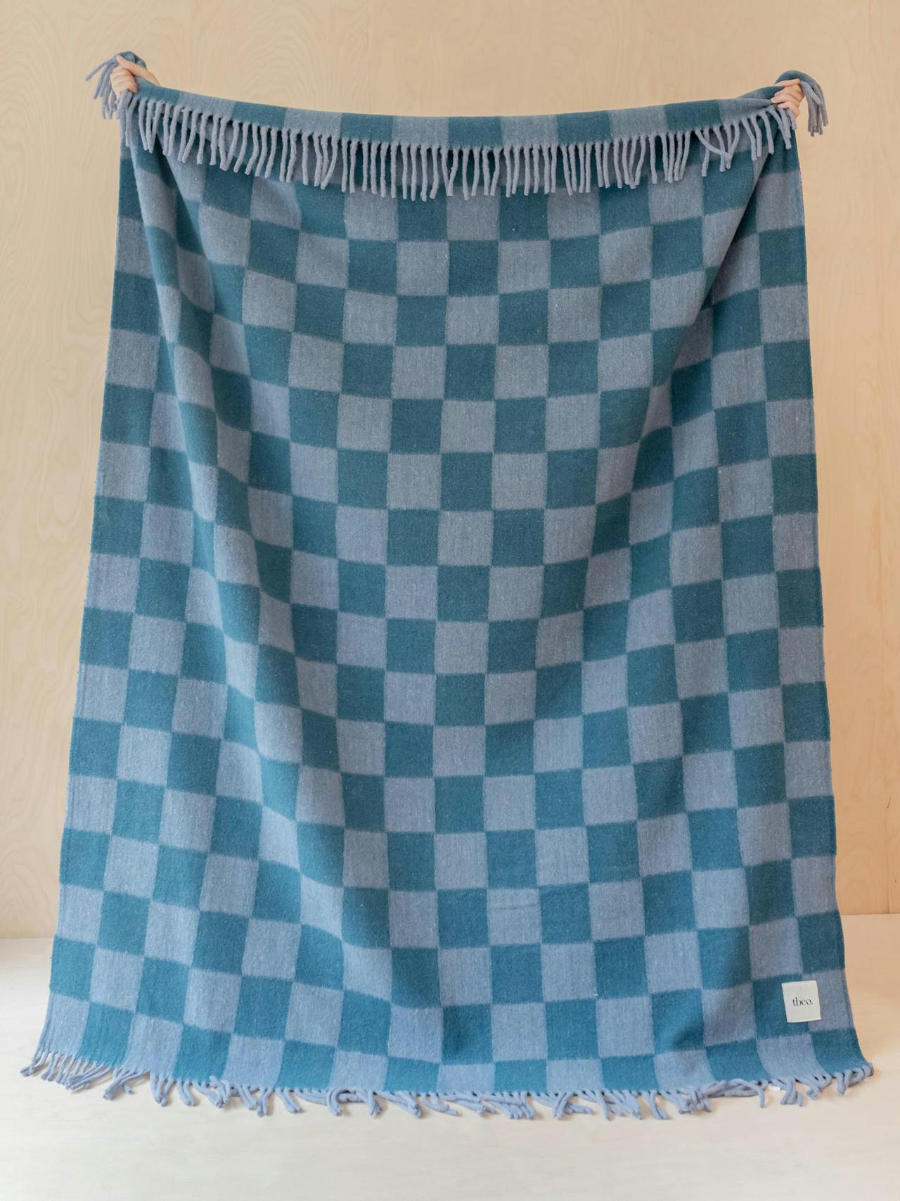 Brushed recycled wool blanket in blue checkerboard